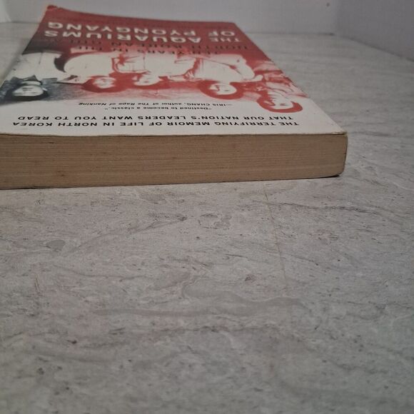 Aquariums of Pyongyang : Ten Years in the North Korean Gulag by Pierre Rigoulot - Picture 6 of 9